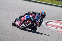 donington-no-limits-trackday;donington-park-photographs;donington-trackday-photographs;no-limits-trackdays;peter-wileman-photography;trackday-digital-images;trackday-photos